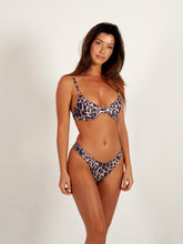 Load image into Gallery viewer, Paloma Top - Leopard
